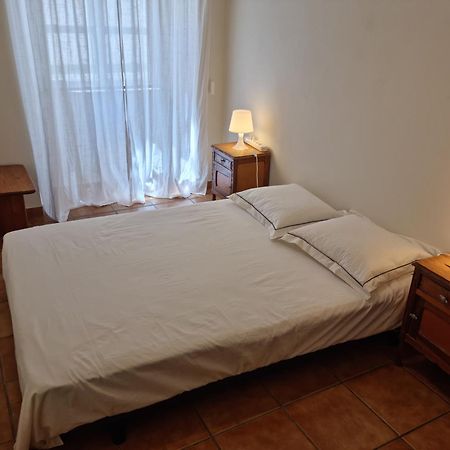 The Yellow House Portimao Room photo